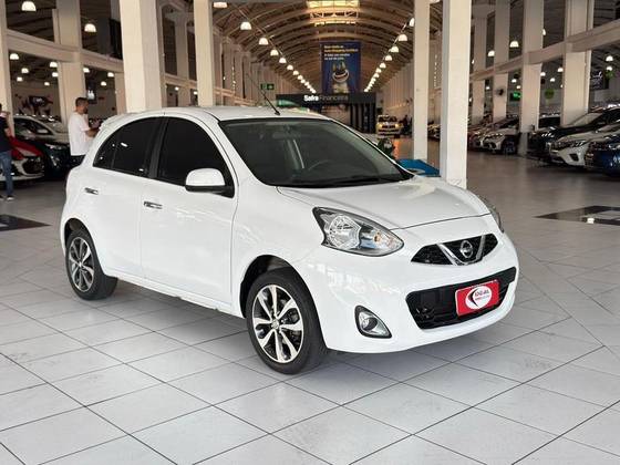 NISSAN MARCH 1.6 SL 16V FLEX 4P MANUAL NISSAN MARCH 1.6 SL 16V FLEX 4P MANUAL